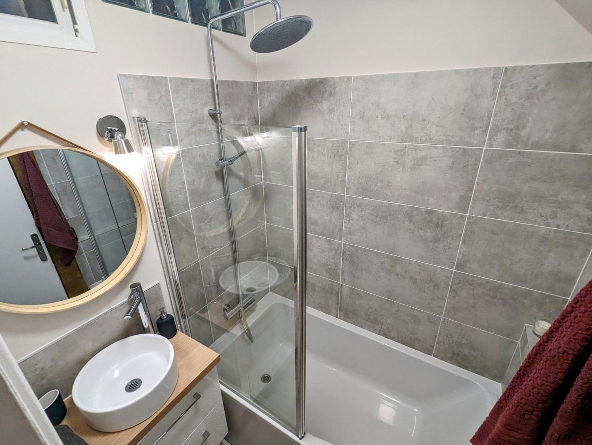 Artist Home - City Center - Bathtub - Terrasse - Full Appartment Rouen Esterno foto